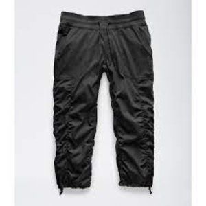 NWT The North Face Aphrodite 2.0 Capri